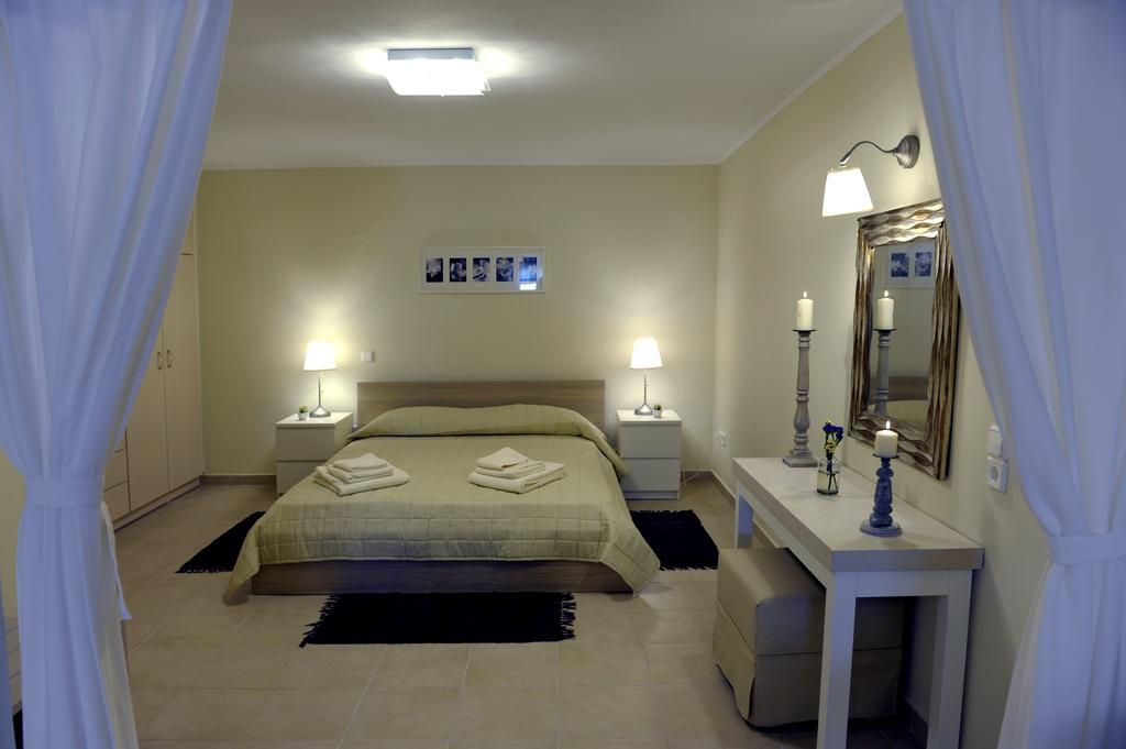 Almyris Hotel Adámasz Szoba fotó